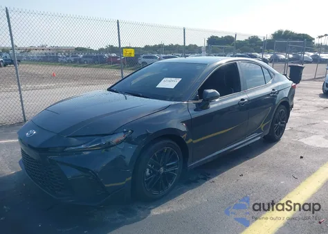 2025 Toyota Camry Se из США, поврежденный, VIN 4T1DAACK7SU582722